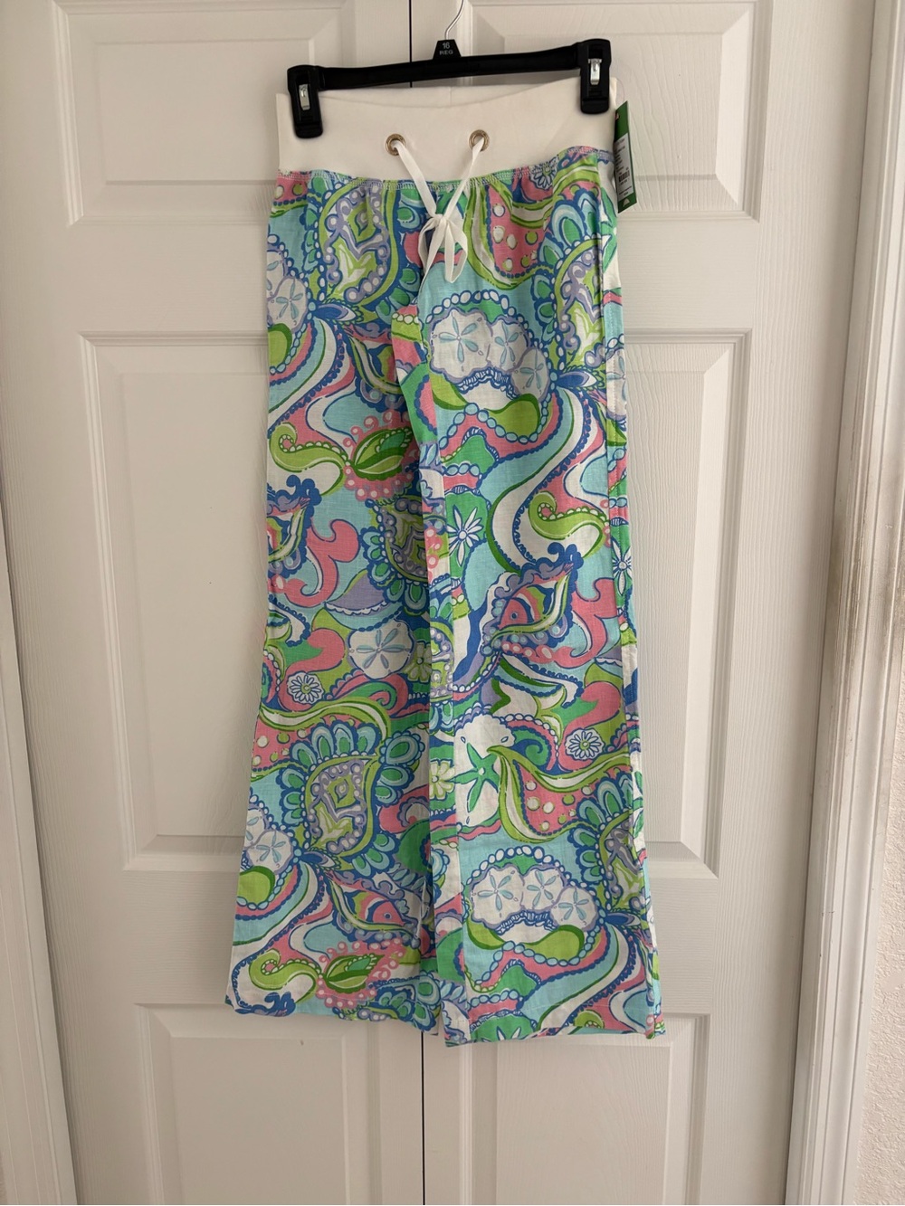 Lilly Pulitzer Resort Beach Pant- Paisley Drawstring- White Waistband